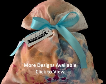 Gift bags, Gift wrapping, fabric bags, fabric gift bags, environmentally friendly, reusable fabric gift bags