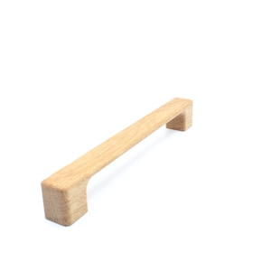 Oak furniture handle 253 with curves in various lengths. Natural, decoration, kitchen, cupboard, drawer, handle for fronts, IKEA, solid, wood, wooden handle