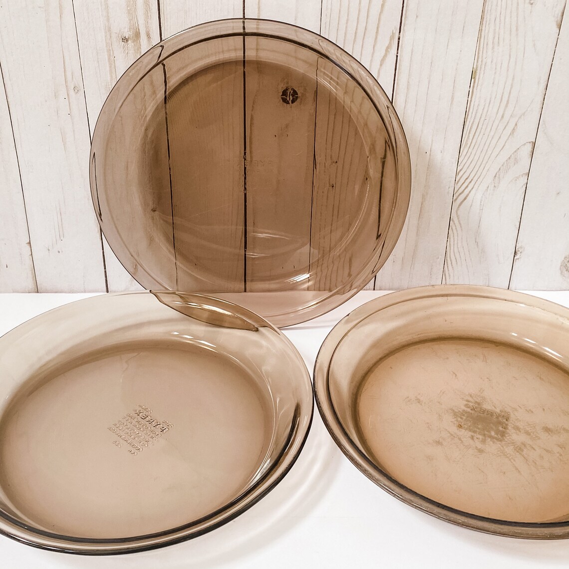 Set of three amber Pyrex pie plates 209 brown Pyrex pie Etsy