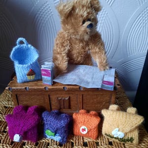 Sac à dos avec carte pour petit ours en peluche