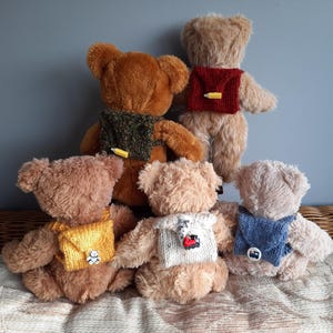 Backpack with map for small teddy bear