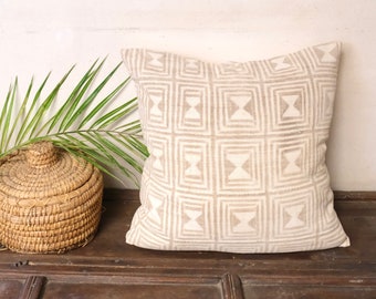 African Mud Cloth Cushion Cover| Light Grey Gray Smoke | Mali Vintage Fabric | Square Pillow | Throw pillow Case | Decorative | Bogolanfini