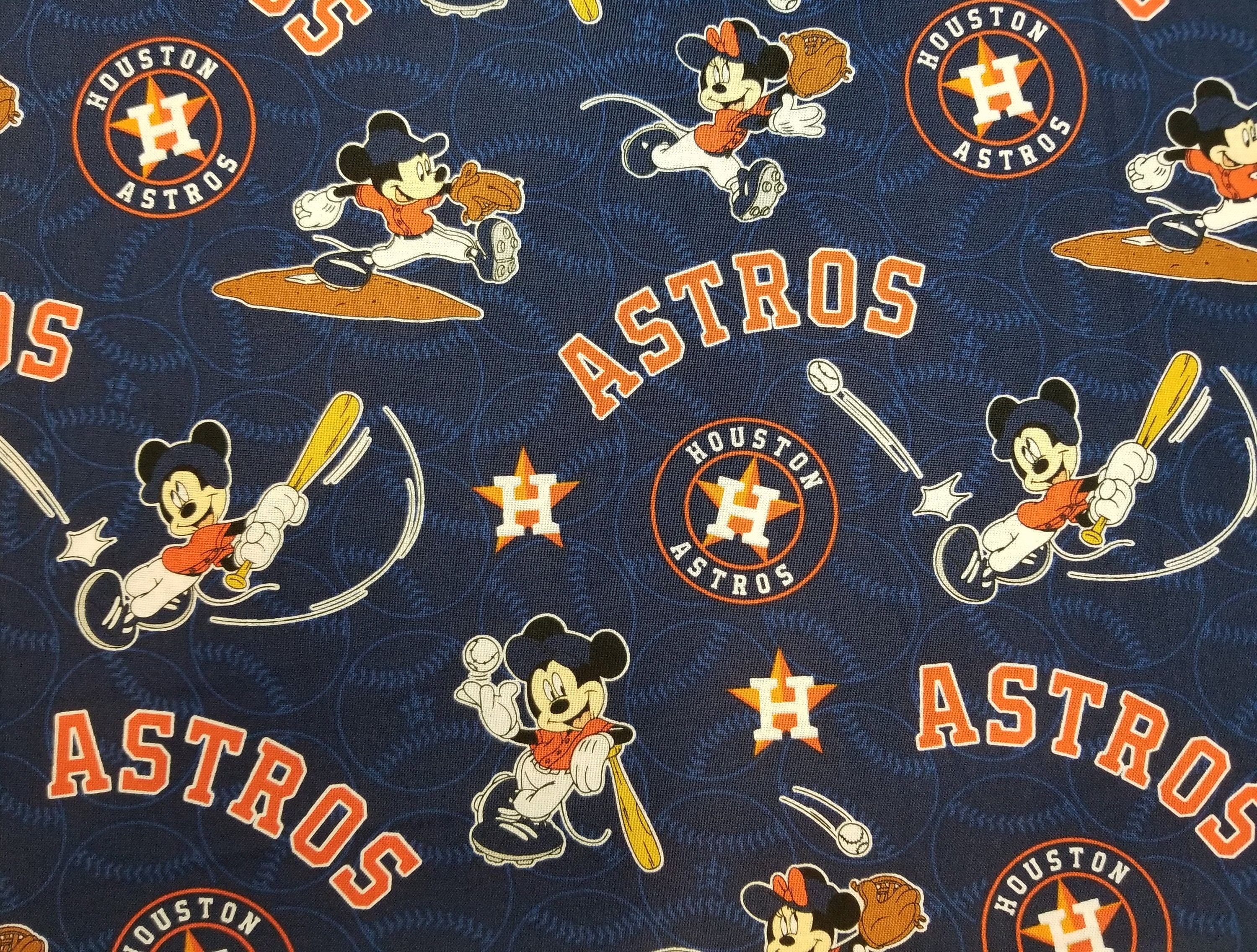 MLB Houston Astros Disney Mickey Mouse Baseball Team 100% 