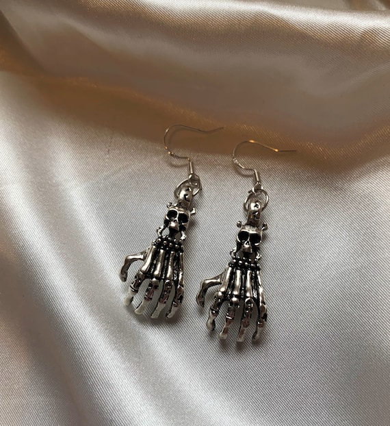 Dangle hotsell skeleton earrings