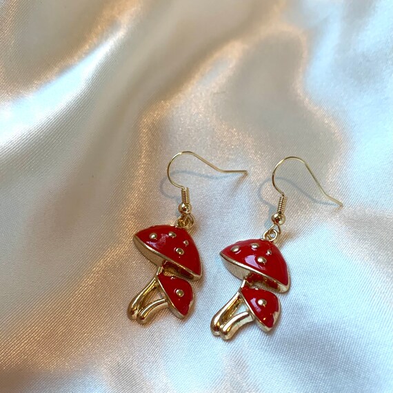 Cool Quirky Fun Gold and Red Spot Mushroom/ Toad Stool Handmade Drop Dangle  Earrings on 18k Gold Plated Hooks - Etsy