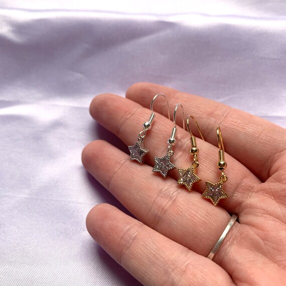 Boucles D'oreilles Pendantes étoile Strass Or - Dolies - Neuf Avec étiquettes