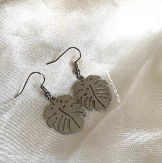 Steel leaf earrings Steel leaf earrings
