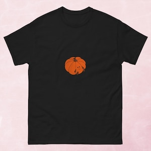 クールな手描きのイラストがキュートなハッピーオレンジカボチャのグラフィックユニセックスTシャツ