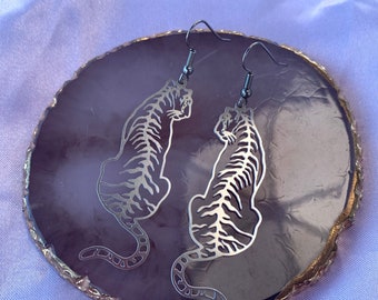 Cool quirky statement big silver tiger drop dangle stainless steel earrings