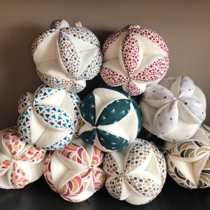 Montessori-inspired fabric grip ball for babies