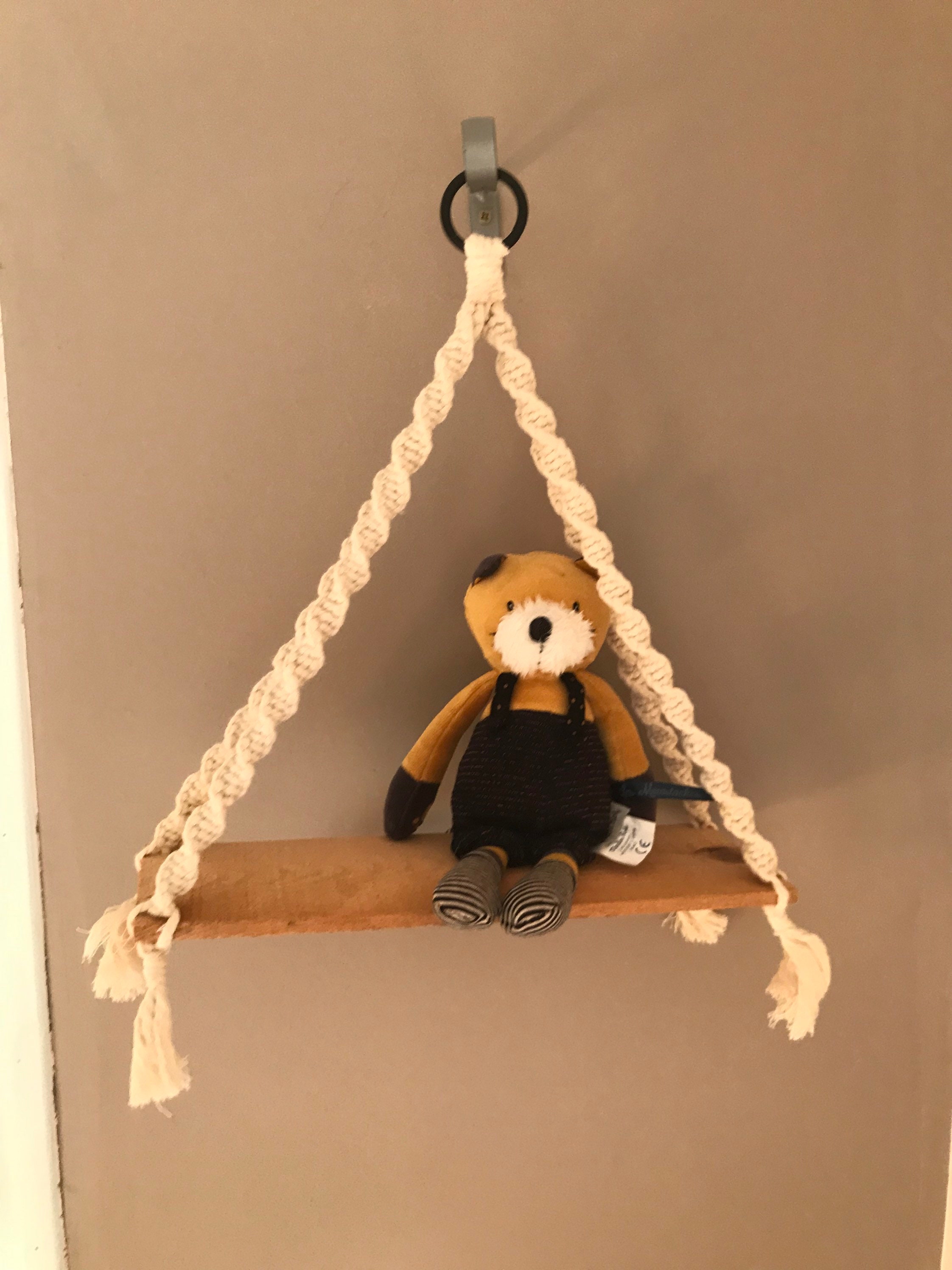 Étagère en Macramé