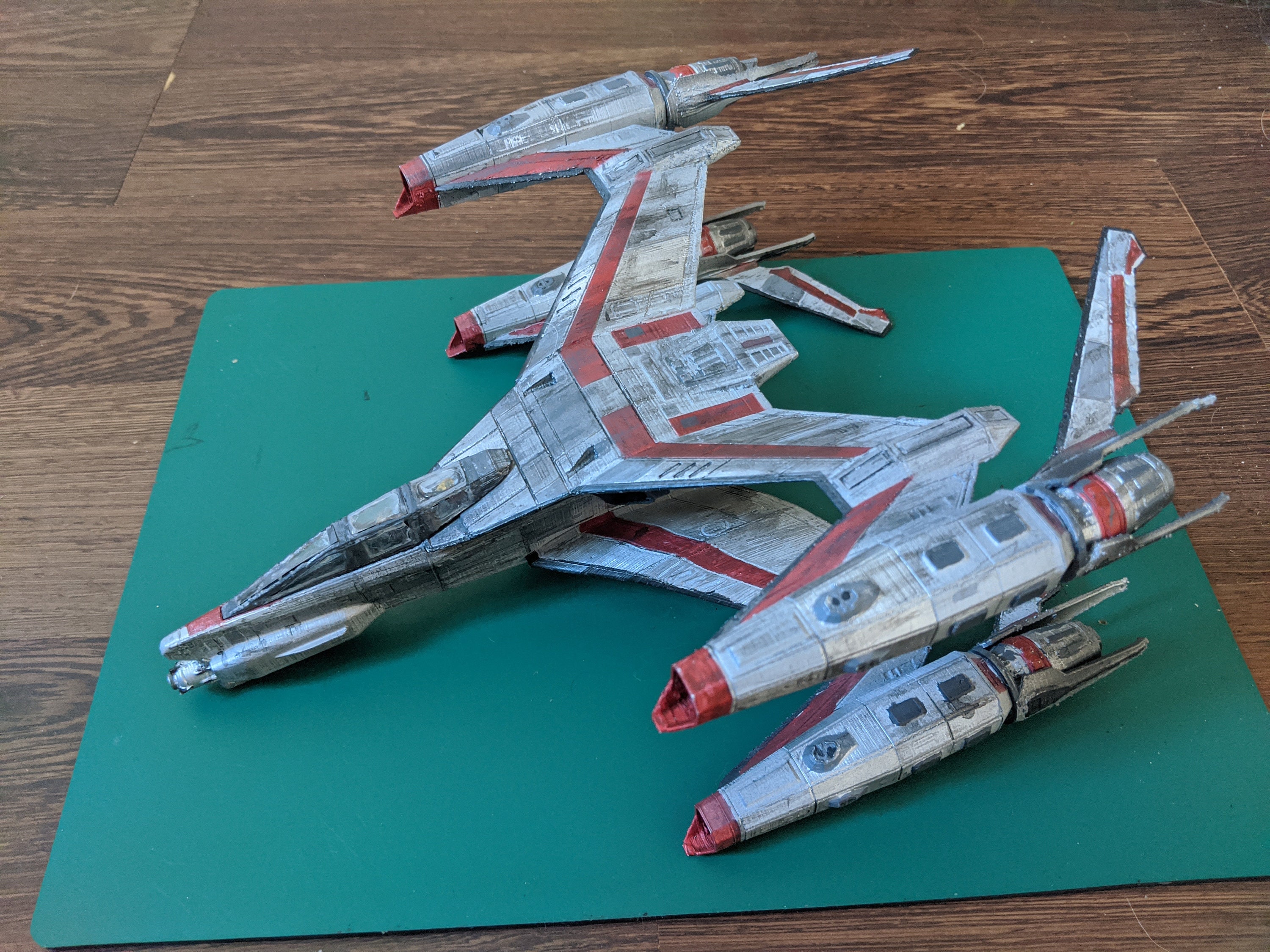 Babylon 5 Thunderbolt Starfury 1/270 HAND-PAINTED Scale HIGH