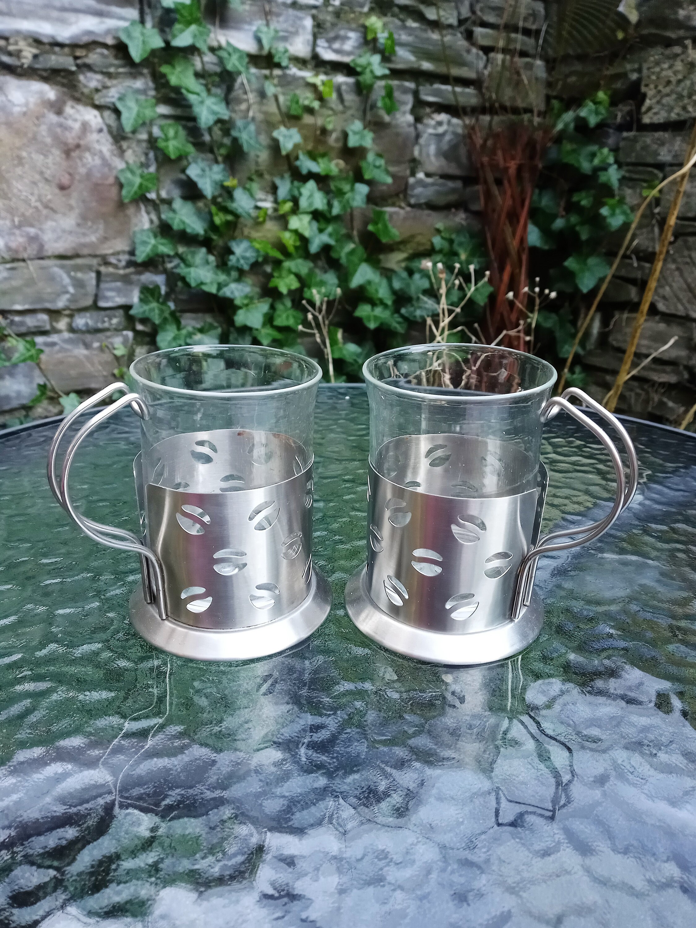 Glass coffee cups best sale with metal holders