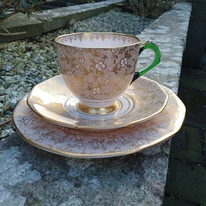 Toskanisches Trio aus feinem Bone China: Art Deco Blumen Tee Gedeck