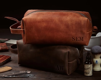 Custom gift for him, Fathers day mens gift, leather toiletry bag, custom leather dop kit, birthday gift, engraved cosmetic bag gift for men