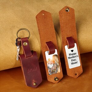 Mother keychain gift, leather photo keychain gift, Fathers day keychain gift, picture keychain gift for mom, new parents photo keychain gift