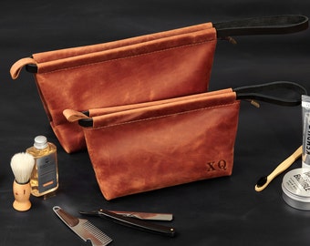 Mens accessory gift,toiletry bag gift, Mens Dopp kit gift, Leather dopp kit, Leather wash bag, Leather toiletry bag, wash bag