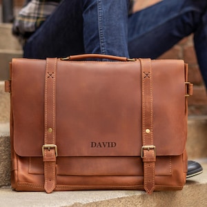 Porte-documents en cuir pour homme gravé personnalisé, sac pour ordinateur portable, cartable en cuir, sac messager d'affaires, sac de travail pour lui, sac d'ordinateur pour homme
