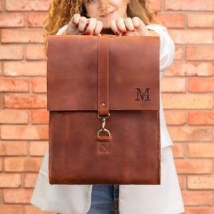 Sac à dos en cuir personnalisé pour femme, sac de travail pour femme, sac à dos en cuir pour ordinateur portable