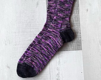 Men’s hand dyed/ hand cranked wool sock size 10-12