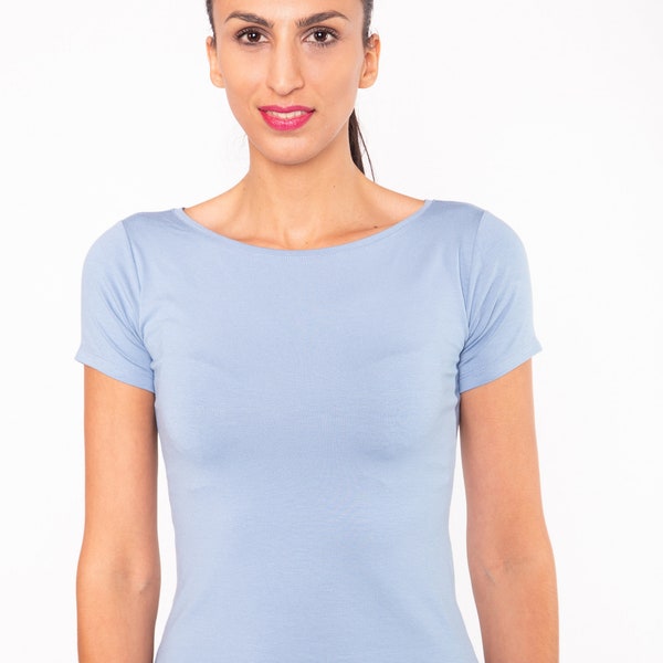 Shirt, Top mit weitem Rundhals Ausschnitt, hellblau