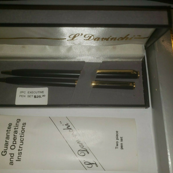 Vintage L' DAVINCHI 2 Piece Pen Set Black & Gold w/ Original Box Item U115