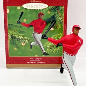 2000 Hallmark Ken Griffey Jr. Cincinnati Reds Ornament U18