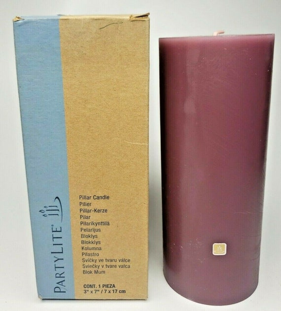 PartyLlite 3"x7" Pillar Candle New in Box Apple Or