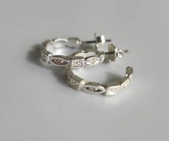 Avon pearl drop gift set silvertone neckace about… - image 3