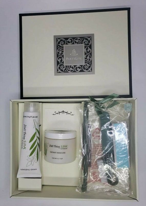 Partylite amazing hands gift set lotion & manicure