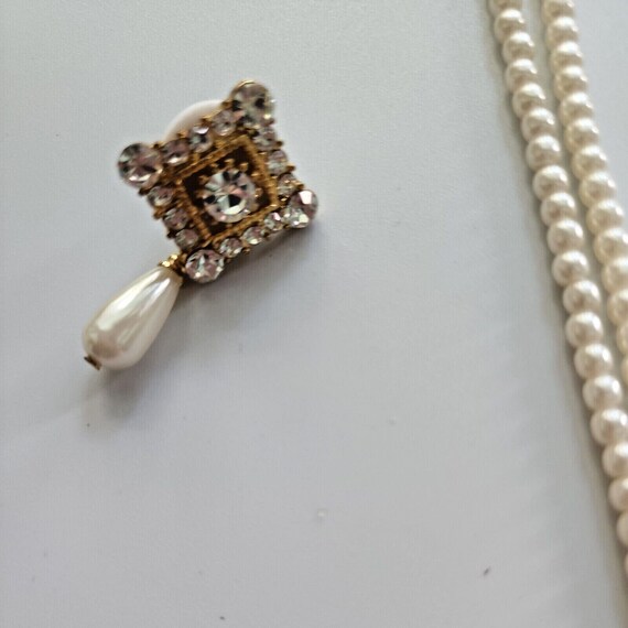 Vtg faux pearl double strand necklace rhinestones… - image 3