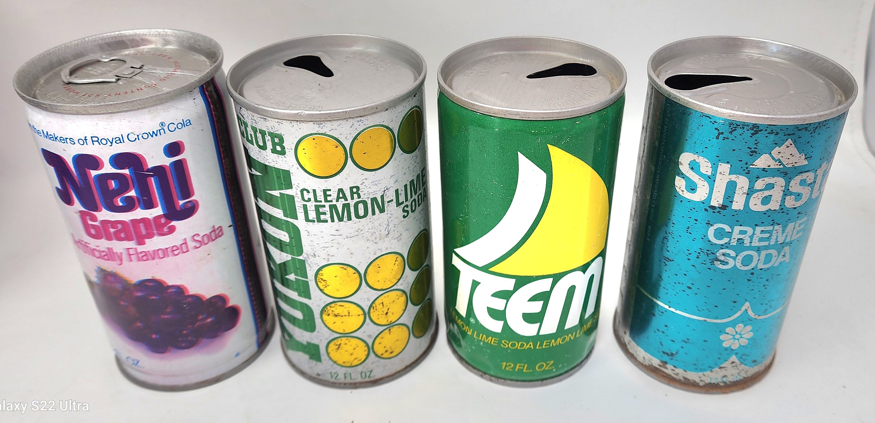 Vintage 70-80's Mixed Collectible Empty Soda Cans Lot of 16 Vintage 70-80's Mixed Collectible Empty Soda Cans Lot of 16