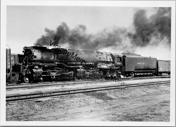 Vintage Union Pacific Railroad UP 3941 Steam Loco… - image 1