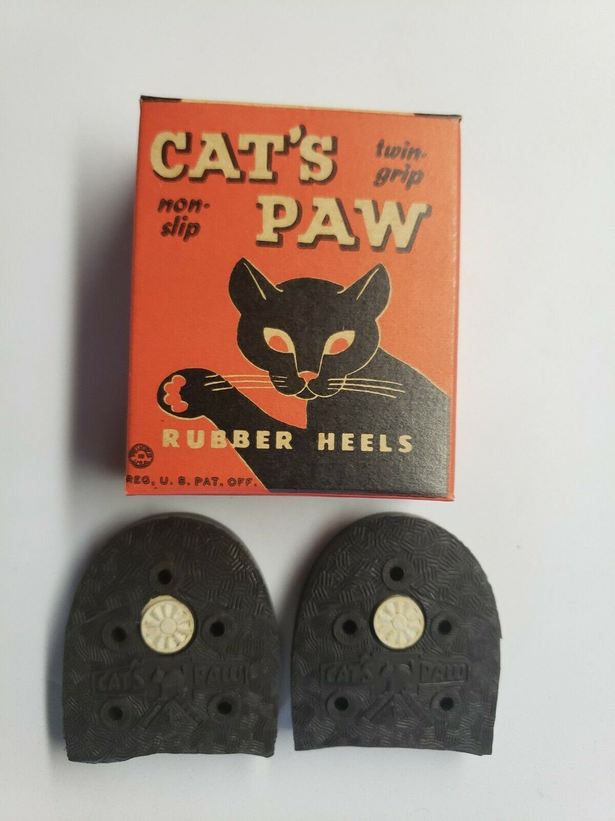 Cats paw 2 rubber heels brown scoop nib old store stock cats Etsy Italia