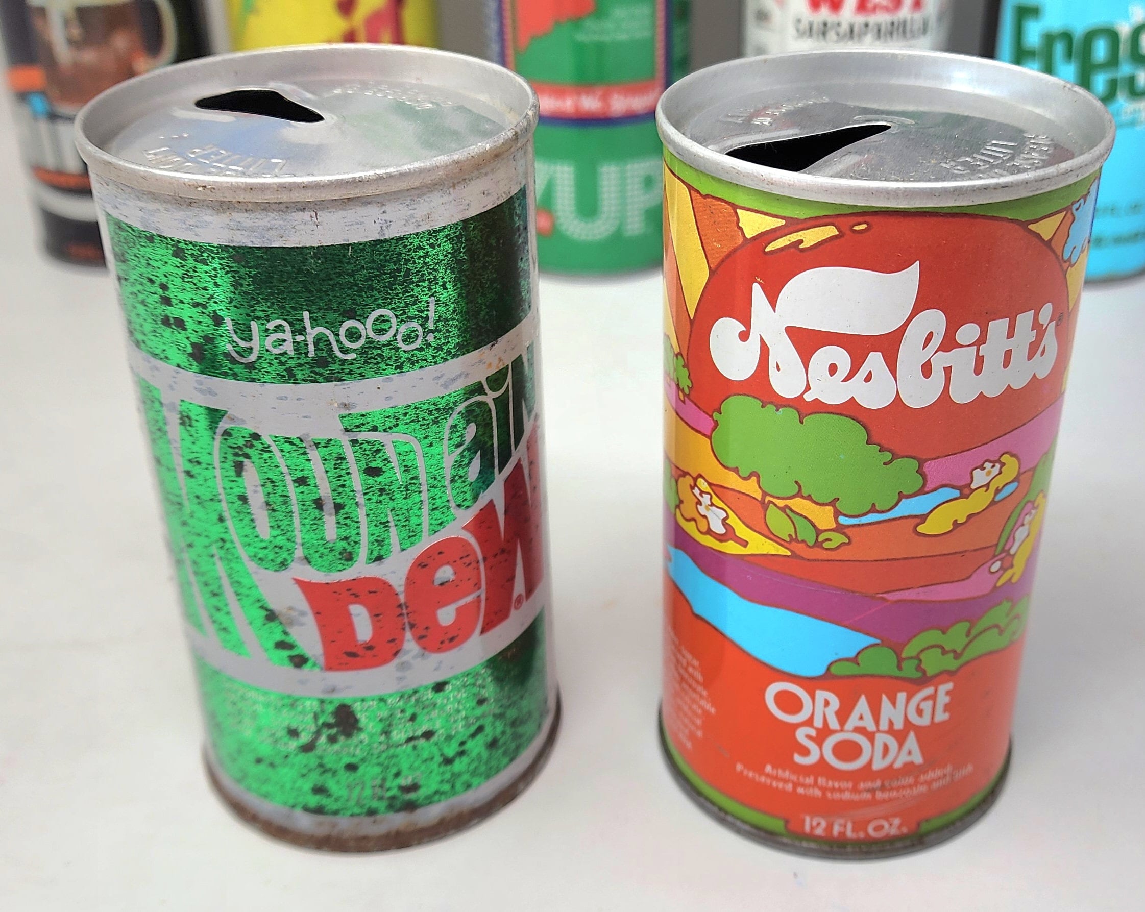 【値下げ】【レア】【ヴィンテージ】100DRINE サンドリンヌ　缶 楽天市場】ラ・トリニテーヌ 三毛猫 ネコ スクエア缶 ティン缶