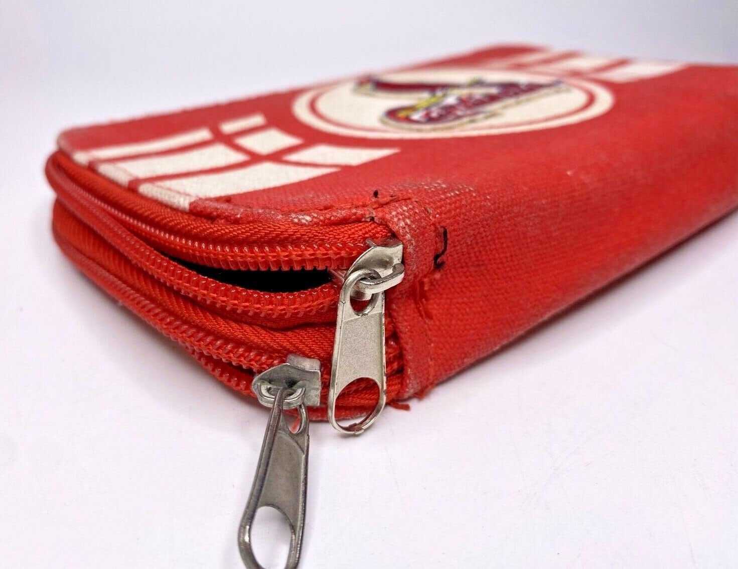 St. Louis Cardinals Baseball Women's Wallet w/ Wrist Strap SKU U9