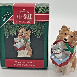 1991 Hallmark Tramp and Laddie Christmas Ornament SKU U214