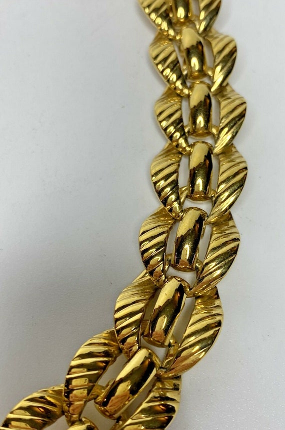Vintage monet heavy chunky gold tone chain linked… - image 2