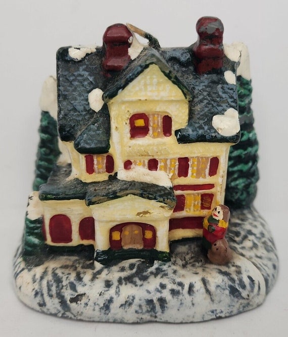Vintage christmas house candle 4" sku h175