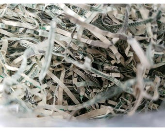 Vintage over one ounce of Real Shredded United States Currency US Money long cut