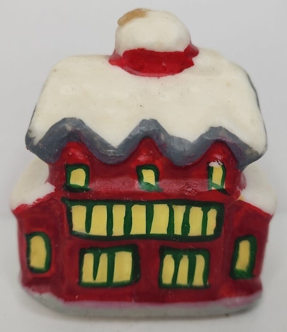 Vintage christmas decorated house candle 3" sku h169