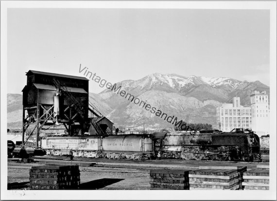 Vintage Union Pacific Railroad UP 828 Steam Locom… - image 1