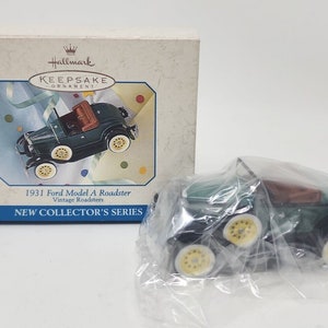 1998 Hallmark Ornament 1931 Ford Model A Roadster Die Cast Metal U119/8416