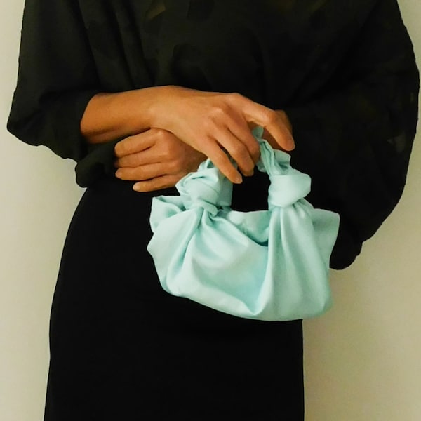 Kleine/große Baby Blau Satin Furoshiki Knoten Handtasche/kleine Handtasche/Satin Handtasche/blaue Handtasche/Brautjungfer Handtasche