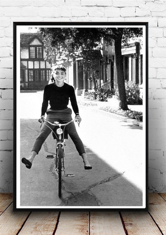 audrey hepburn motorcycle