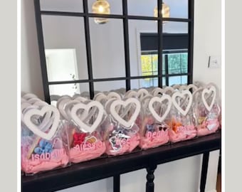 SMALL Love Heart Handle Bachelorette Gift Bag | Hens Party | Party Favour | Party Favor | Personalised Bag | Personalized Bag | Valentines