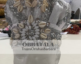 OBBATALA Majestic/Gorro de santo/Orisha/Satín brocado “Rhinestones”/apliques de cristal/piedras decorativas/caracoles/TrajeOrishasBarbara