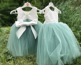 Flower girl dresses green, Tulle Green flower girl dress, Tutu flower girl, Tulle dress girl, baby girl dress, princess dress