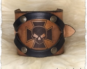 Wide laser deco biker bracelet