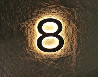 Modern huisnummer met led-achtergrondverlichting: verlicht adresbord